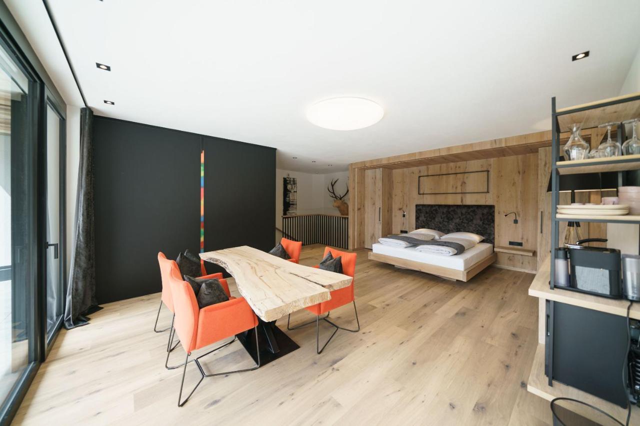 Отель Atelier Garni Astei Гроссарль Экстерьер фото