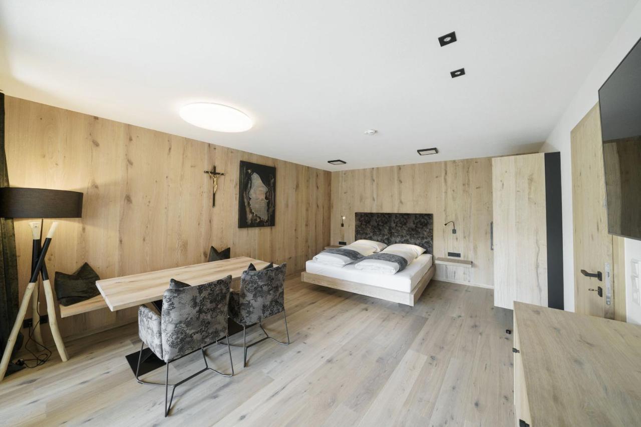 Отель Atelier Garni Astei Гроссарль Экстерьер фото