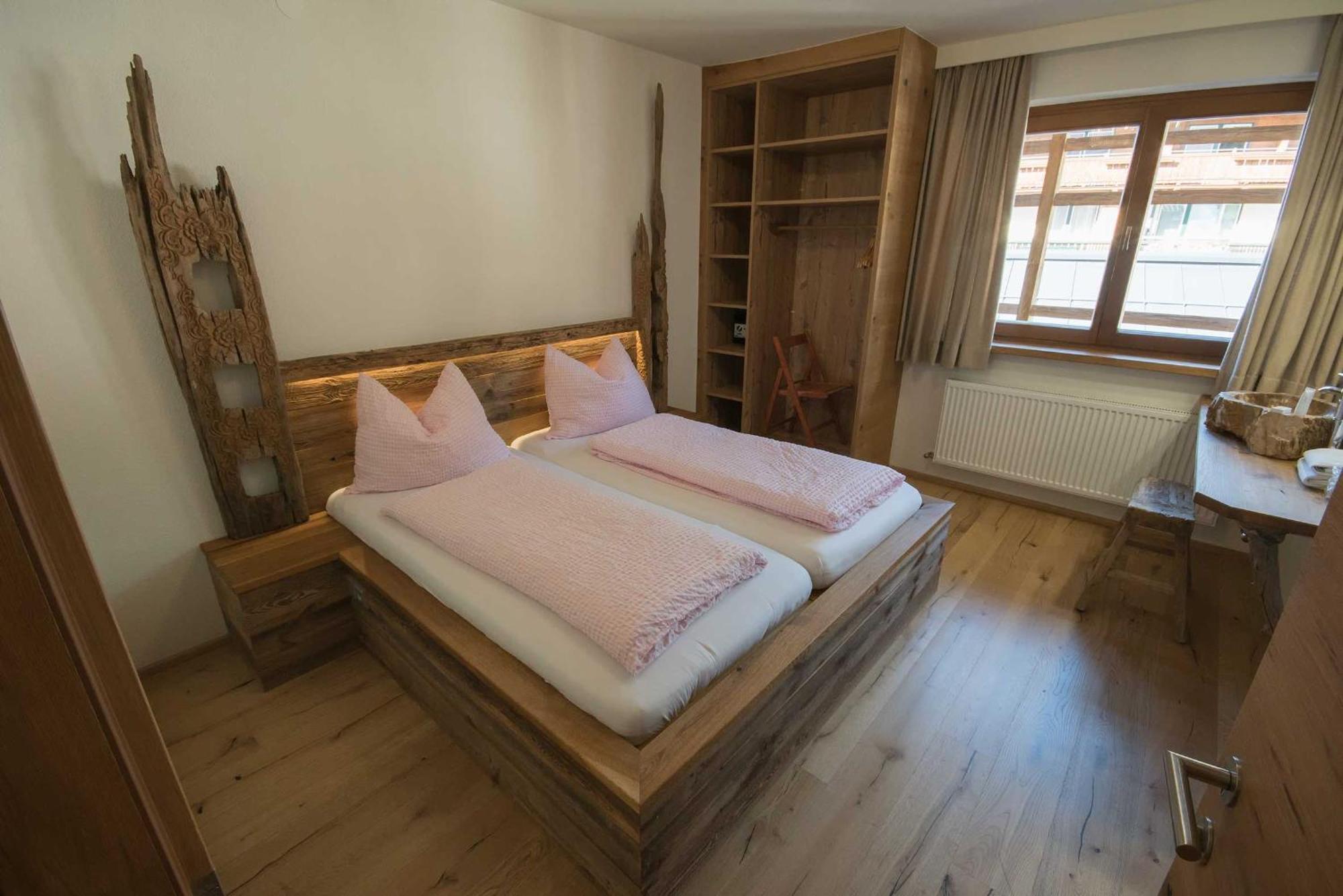 Отель Atelier Garni Astei Гроссарль Экстерьер фото