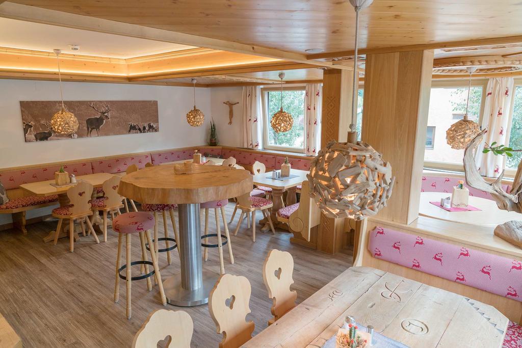 Отель Atelier Garni Astei Гроссарль Экстерьер фото