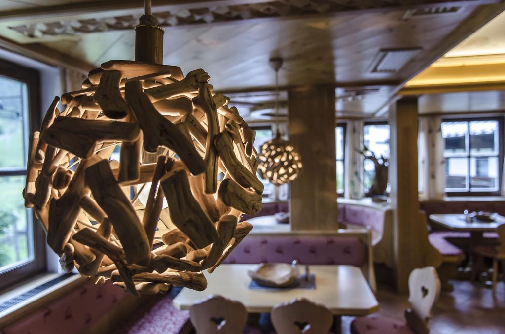 Отель Atelier Garni Astei Гроссарль Экстерьер фото